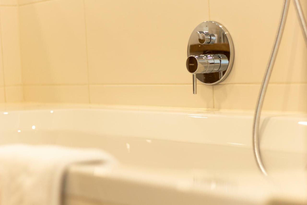 Hotel Weiss Munderfing Εξωτερικό φωτογραφία